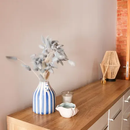 Traditional & Private Rooftop