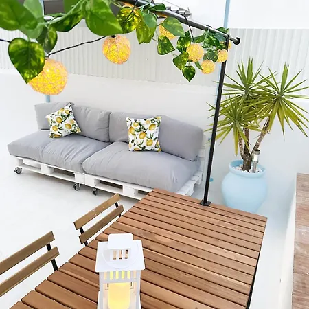 Traditional & Private Rooftop Vakantiehuis